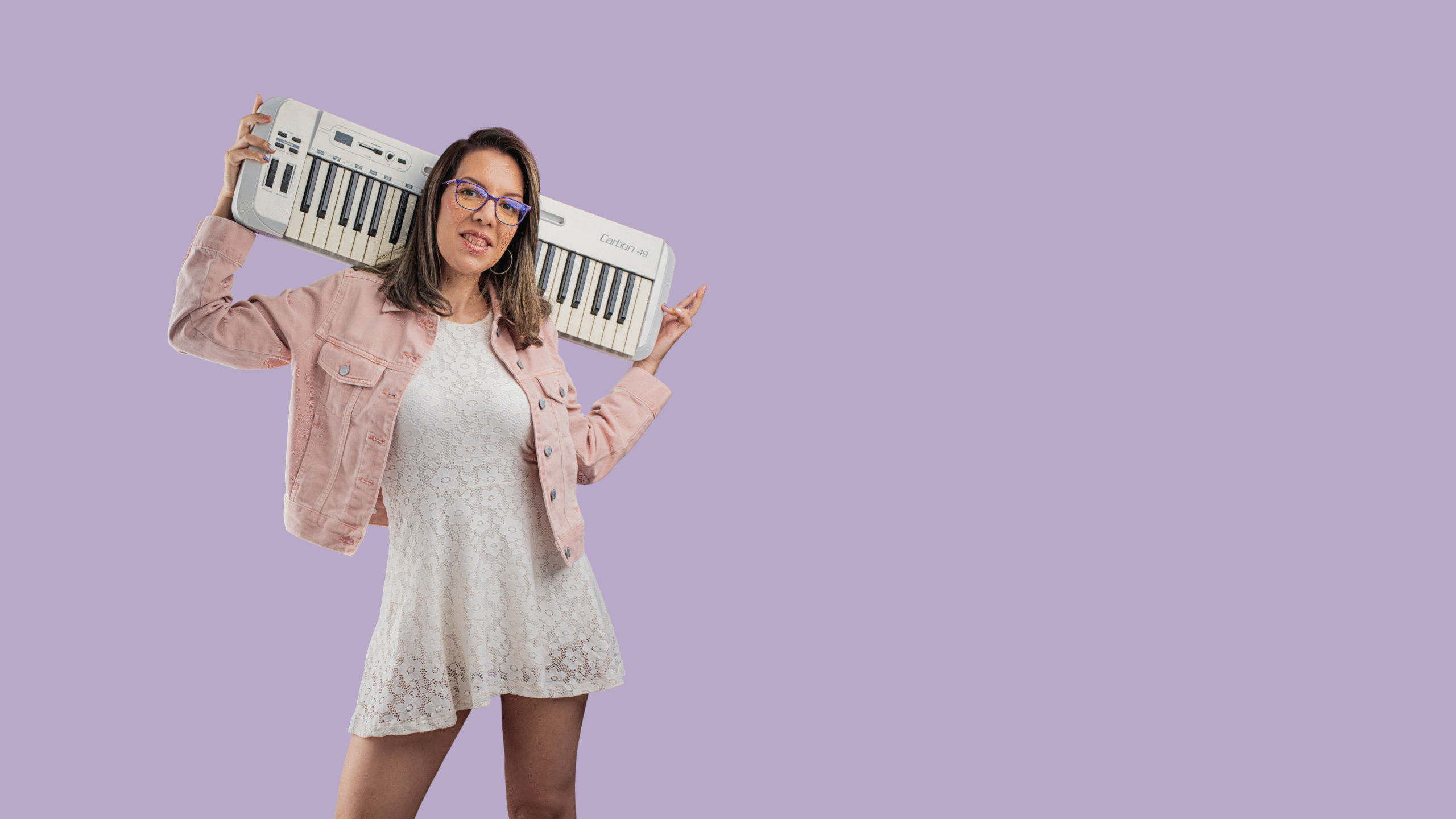 Jhosandra Silva, profesora de piano online en español para niños y preadolescentes Jhosandra Silva, profesora de piano online en español para niños y preadolescentes
